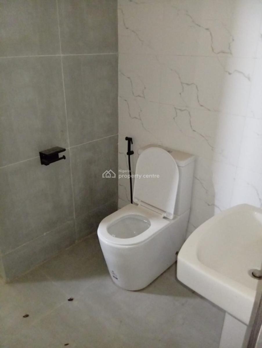 Spacious 3 Bedroom Apartment, Fo1 Layout, Kubwa, Abuja, Terraced Duplex for Rent