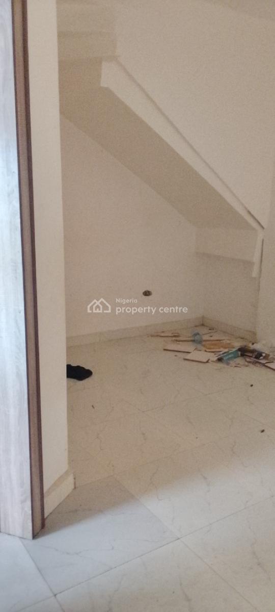 a Spacious Mini Flat, Chevron Alternative Route, Tulip Heaven Estate, Lekki, Lagos, Mini Flat (room and Parlour) for Rent