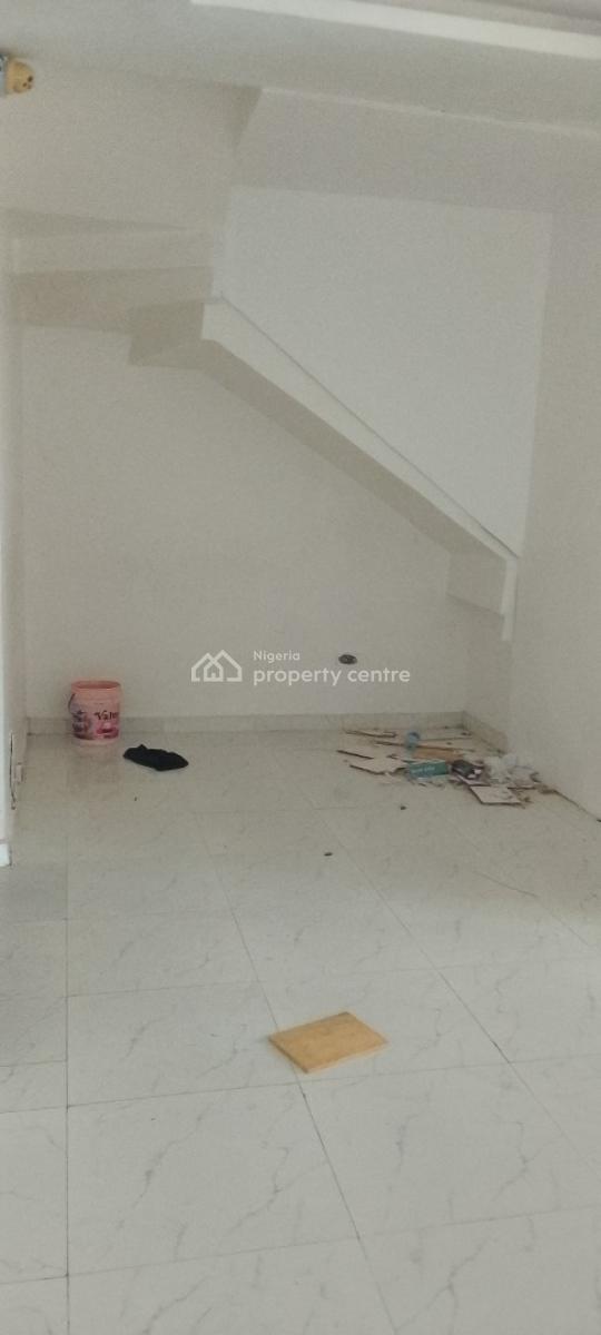 a Spacious Mini Flat, Chevron Alternative Route, Tulip Heaven Estate, Lekki, Lagos, Mini Flat (room and Parlour) for Rent