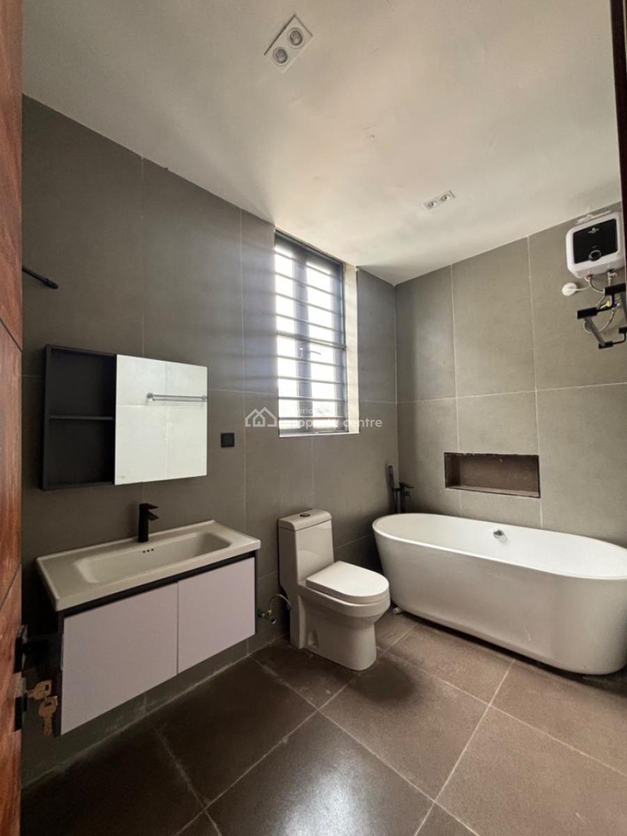 5 Bedrooms Fully Detached Duplex with a Bq, Lekki Phase 1, Lekki, Lagos, Detached Duplex for Rent