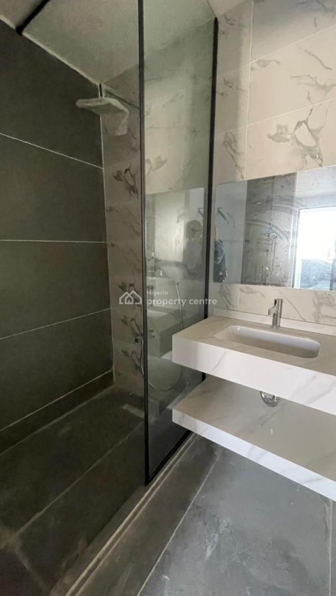 2-bedroom Maisonette Apartment, Lekki Phase 1, Lekki, Lagos, Flat / Apartment for Sale