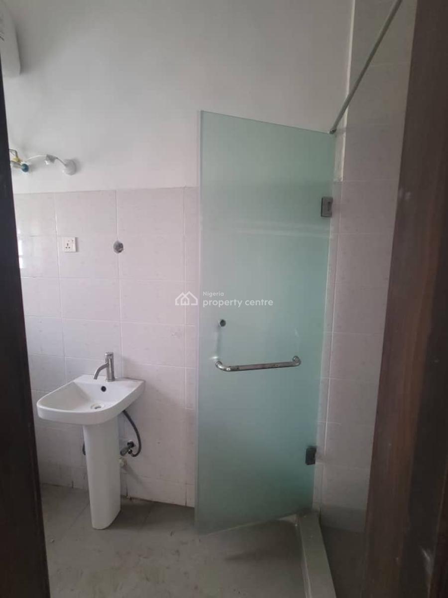 Newly Built 2 Bedroom Apartments, Lekki Phase 1, Lekki, Lagos, Flat / Apartment for Rent