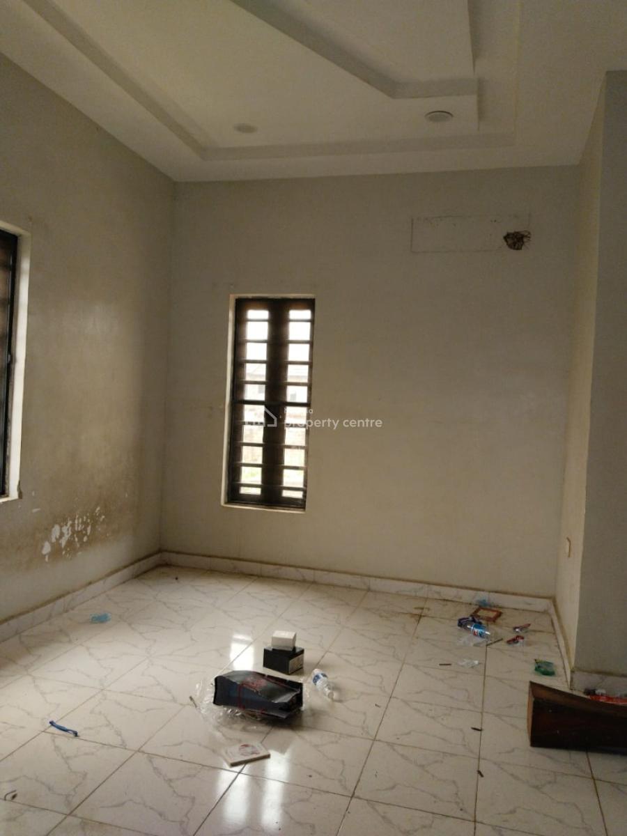 This Is a 4 Bedroom Duplex  Just 2 People in Compound, Magboro, Ogun, Terraced Duplex for Rent