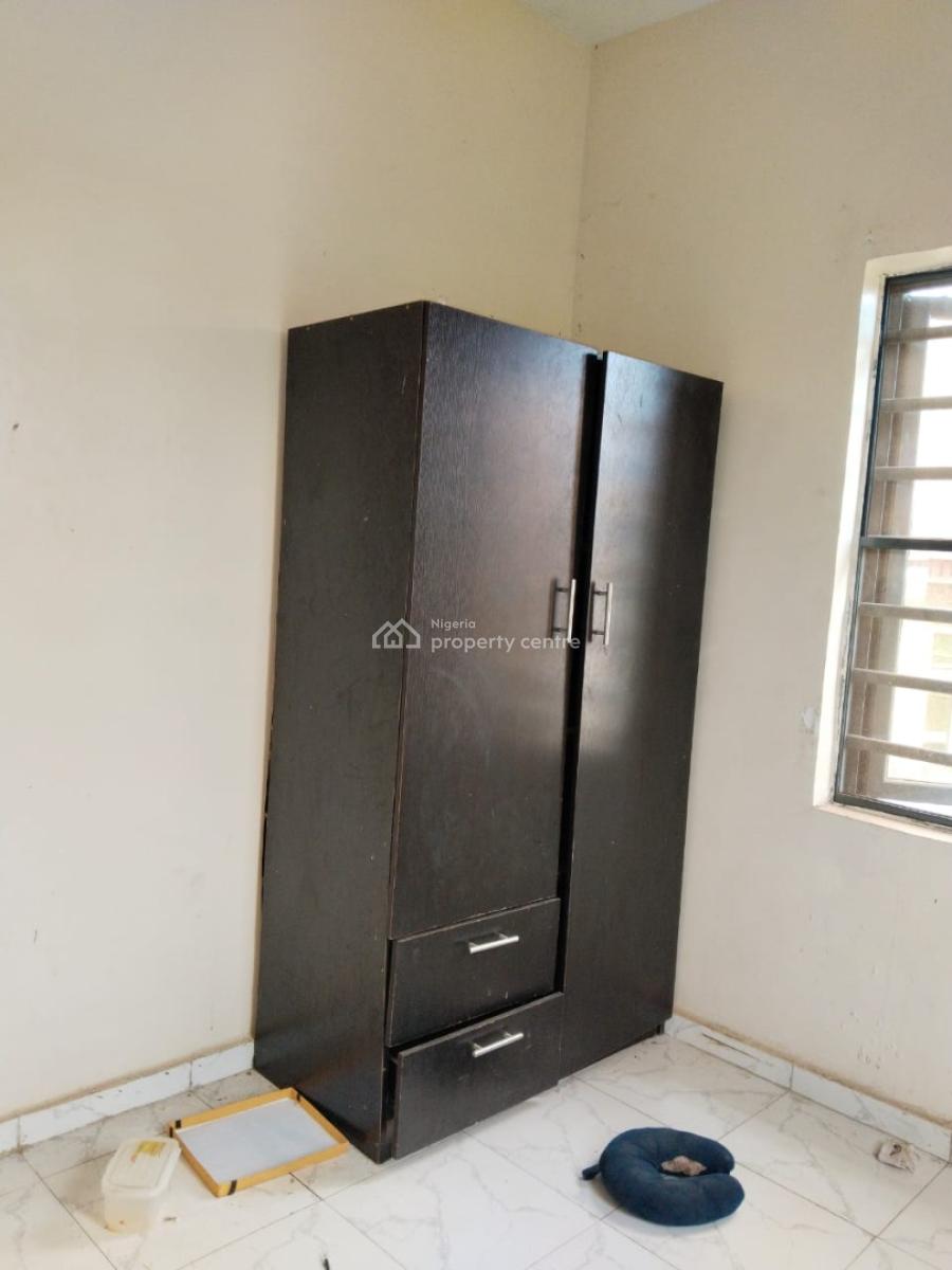 This Is a 4 Bedroom Duplex  Just 2 People in Compound, Magboro, Ogun, Terraced Duplex for Rent