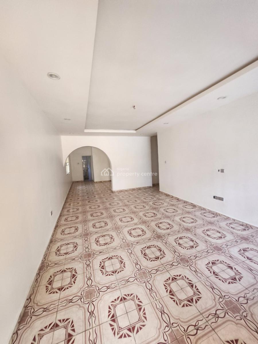 Clean 3 Bedroom Flat. Ground Floor, Pay & Pack in, By Arab (tarred Rd, Utako, Abuja, Flat / Apartment for Rent