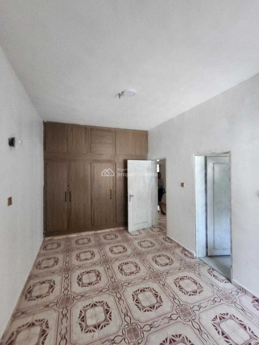 Clean 3 Bedroom Flat. Ground Floor, Pay & Pack in, By Arab (tarred Rd, Utako, Abuja, Flat / Apartment for Rent
