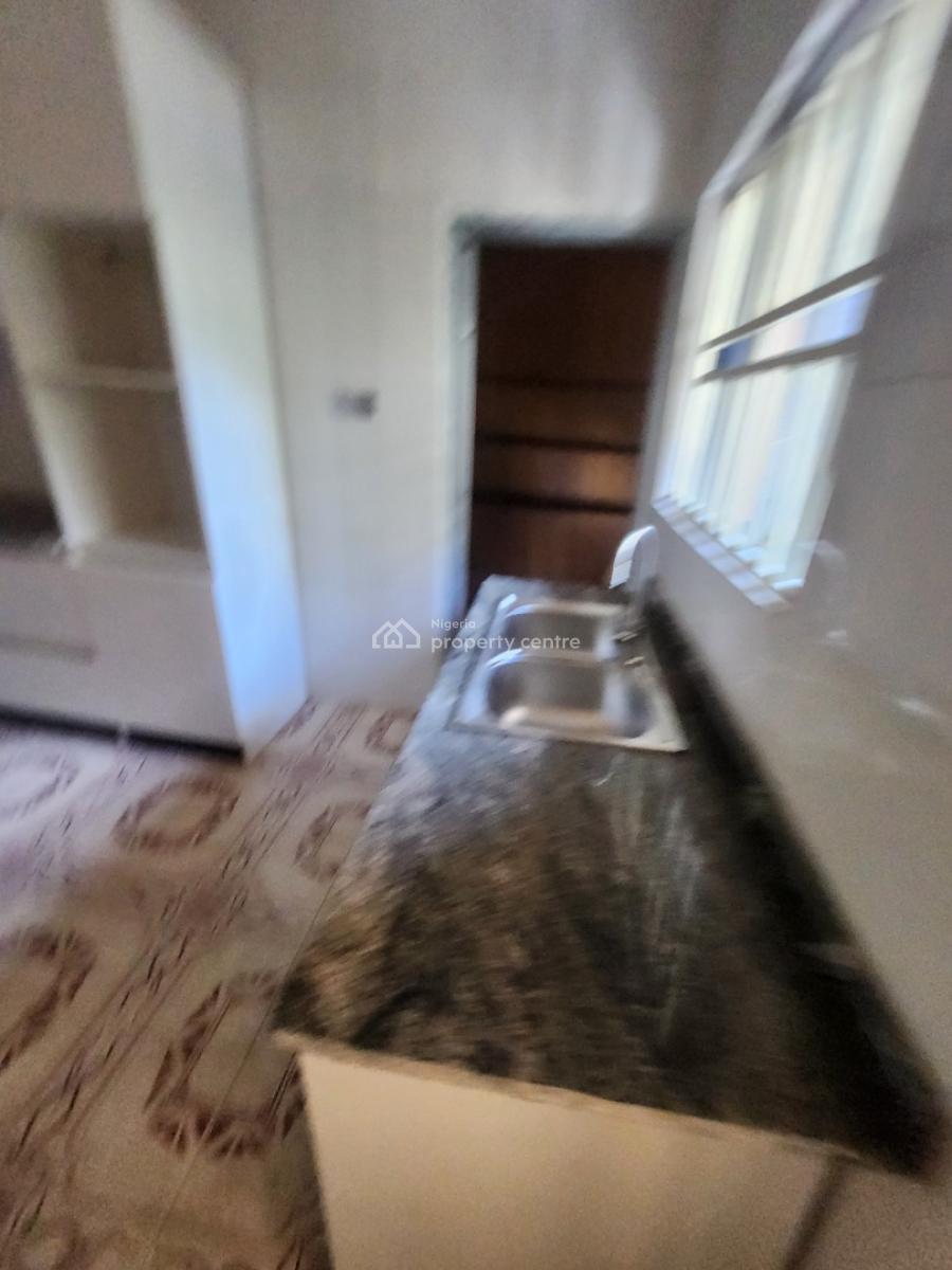 Clean 3 Bedroom Flat. Ground Floor, Pay & Pack in, By Arab (tarred Rd, Utako, Abuja, Flat / Apartment for Rent