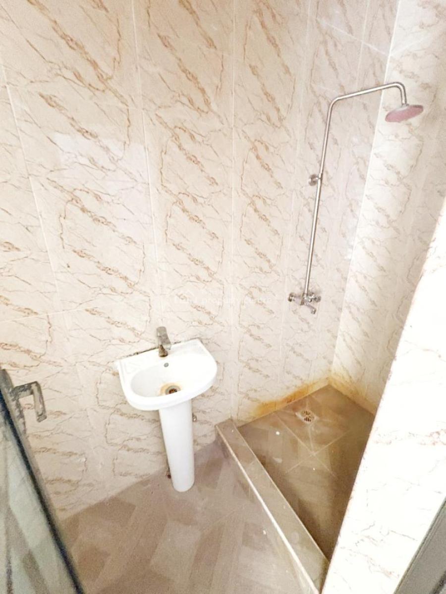 a Spacious 2 Bedroom Flat, Opic, Isheri North, Ogun, Flat / Apartment for Rent