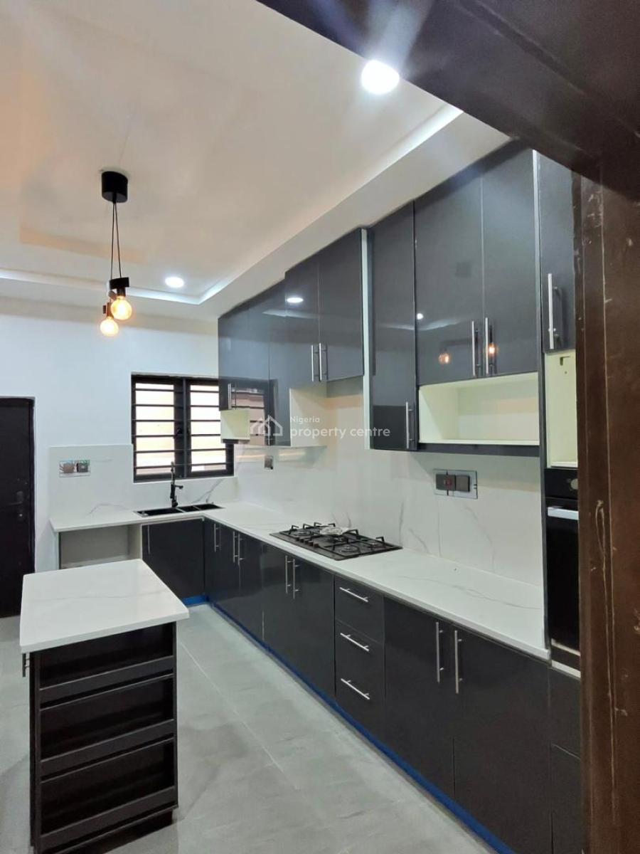 6 Bedroom Detached Duplex with Bq, Gra Phase 2, Magodo, Lagos, Detached Duplex for Sale