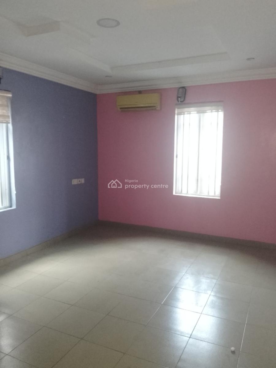 Four Bedroom Duplex Penthouse, Magodo, Lagos, Terraced Duplex for Sale