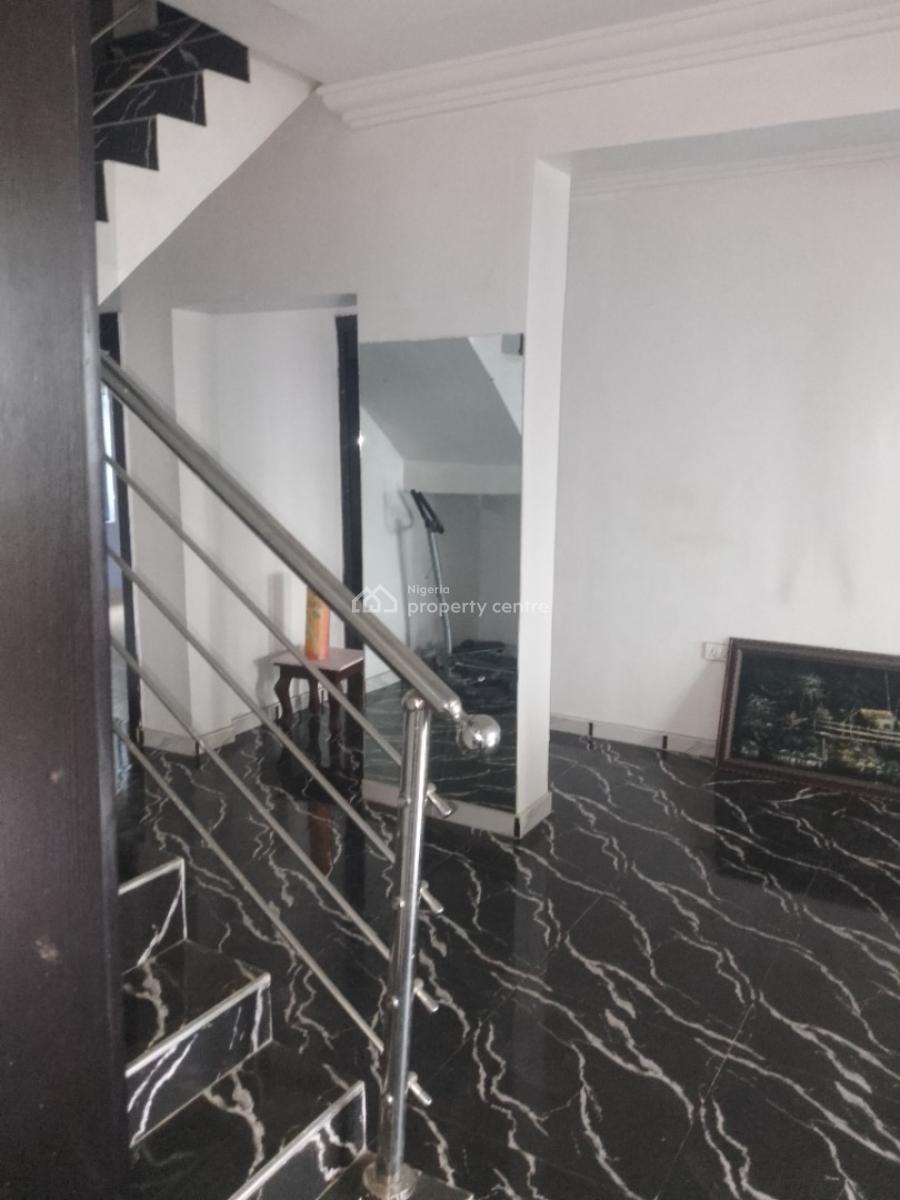Four Bedroom Duplex Penthouse, Magodo, Lagos, Terraced Duplex for Sale