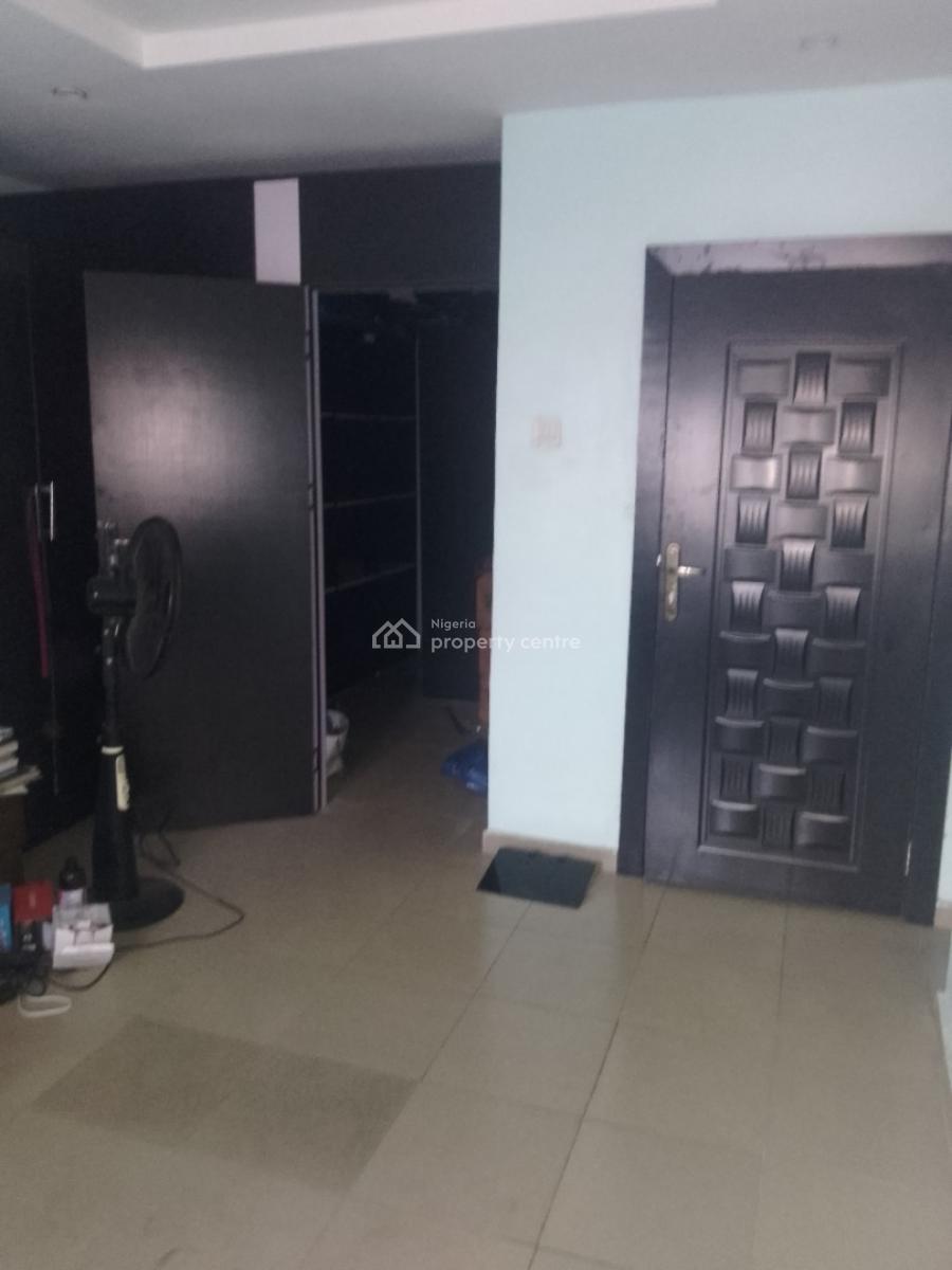 Four Bedroom Duplex Penthouse, Magodo, Lagos, Terraced Duplex for Sale