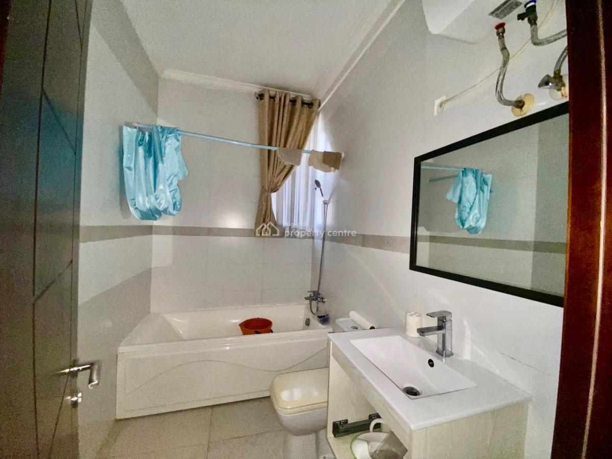 Premium and Luxury in High Profile Area Plus a B Q, Parkview, Ikoyi, Lagos, Semi-detached Duplex for Rent