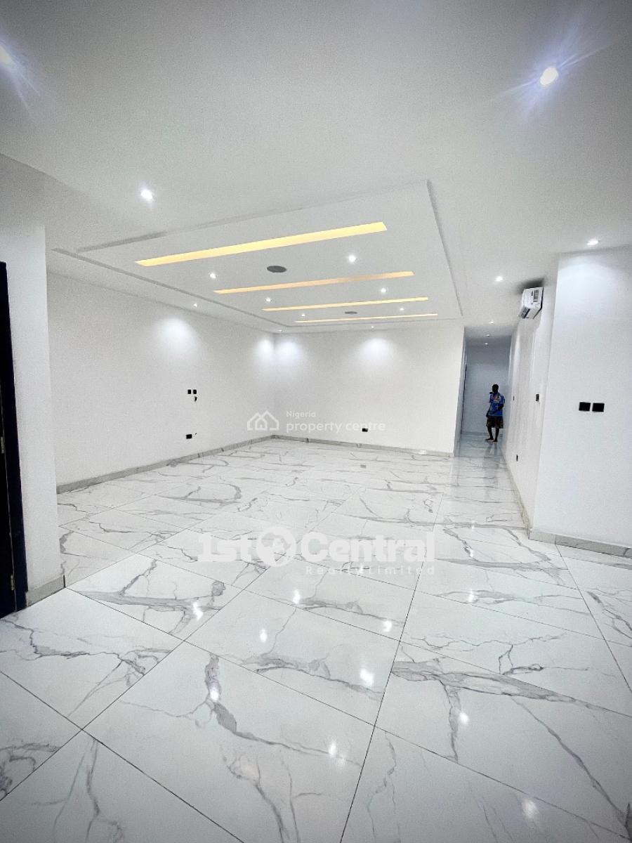 Brand New 3 Bedrooms +1 Bq Apartment, Lekki Phase 1, Lekki, Lagos, Flat / Apartment for Rent