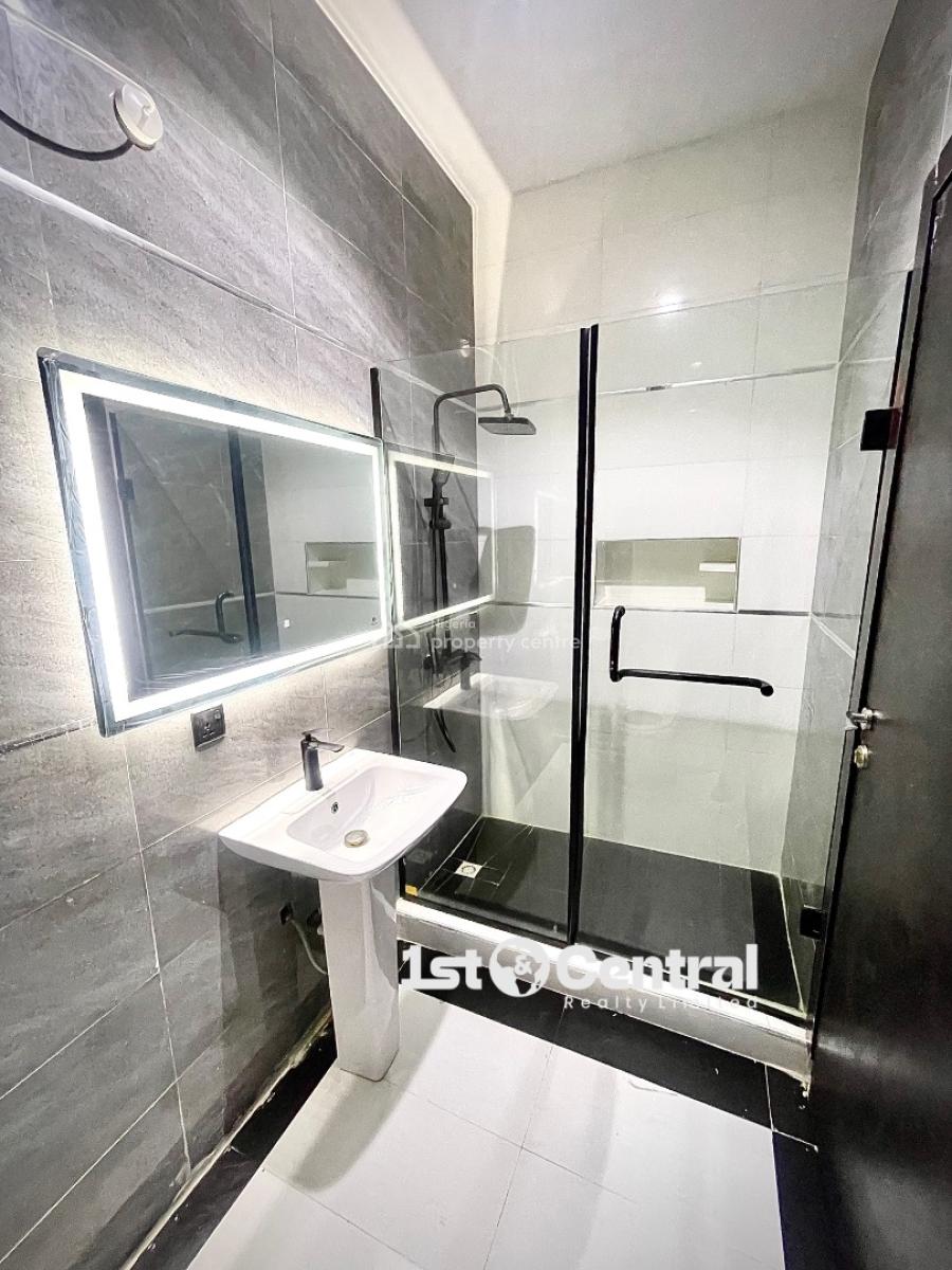 Brand New 3 Bedrooms +1 Bq Apartment, Lekki Phase 1, Lekki, Lagos, Flat / Apartment for Rent