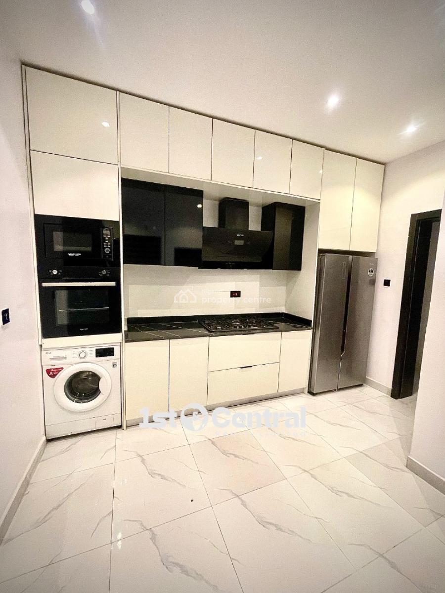 Brand New 3 Bedrooms +1 Bq Apartment, Lekki Phase 1, Lekki, Lagos, Flat / Apartment for Rent