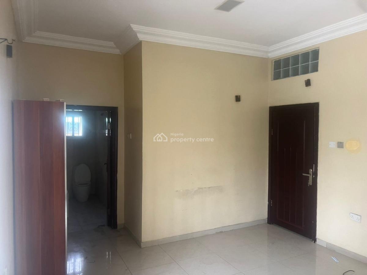 Self Compound Spacious 5 Bedroom Fully Detached Duplex with 2 Rooms Bq, Lekki Phase 1, Lekki, Lagos, Detached Duplex for Rent