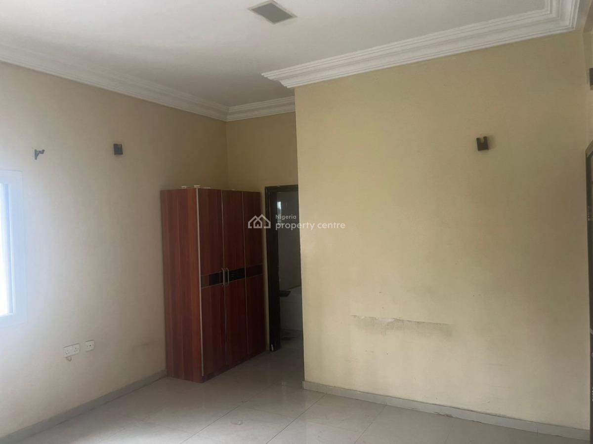 Self Compound Spacious 5 Bedroom Fully Detached Duplex with 2 Rooms Bq, Lekki Phase 1, Lekki, Lagos, Detached Duplex for Rent