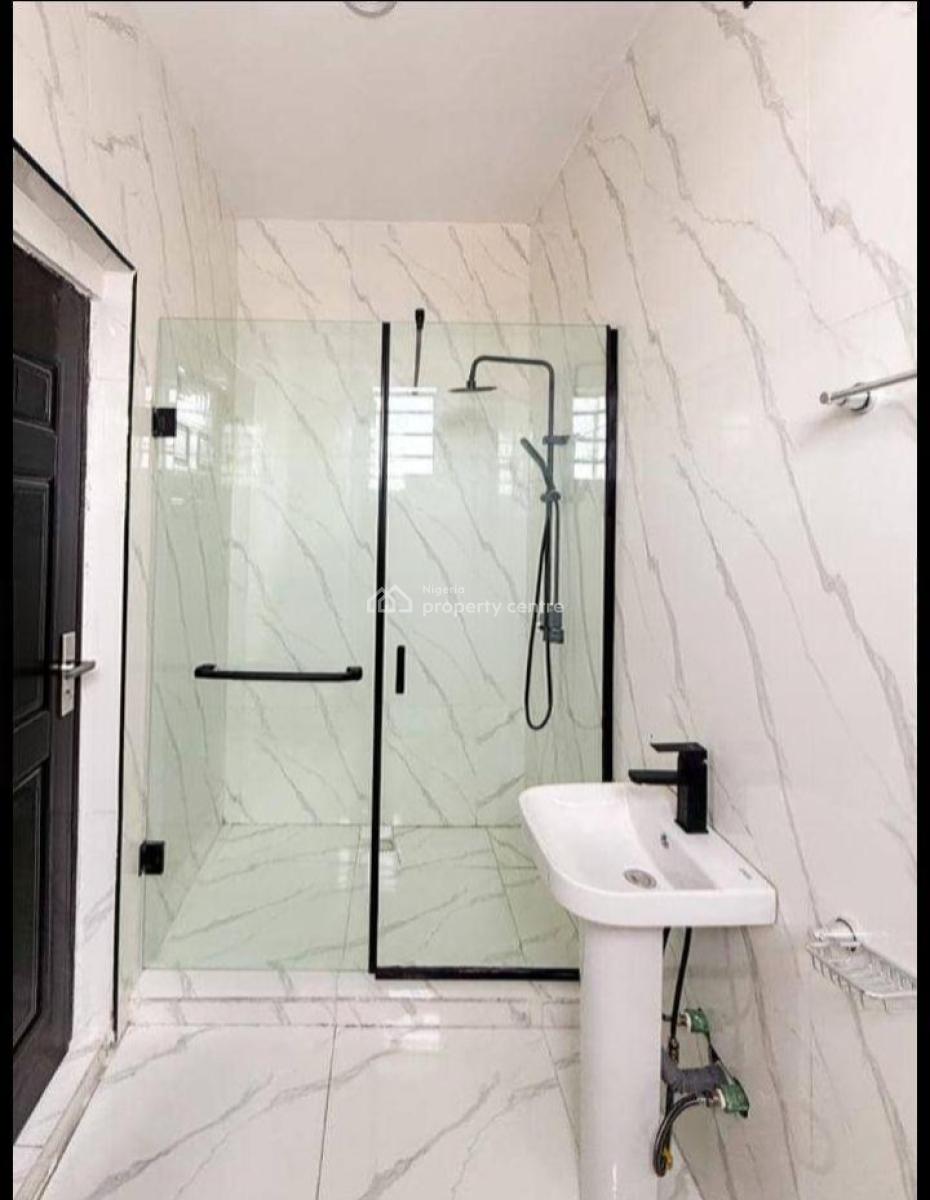 Standard 3 Bedroom Flat, Abraham Adesanya, Ajah, Lagos, Flat / Apartment for Rent