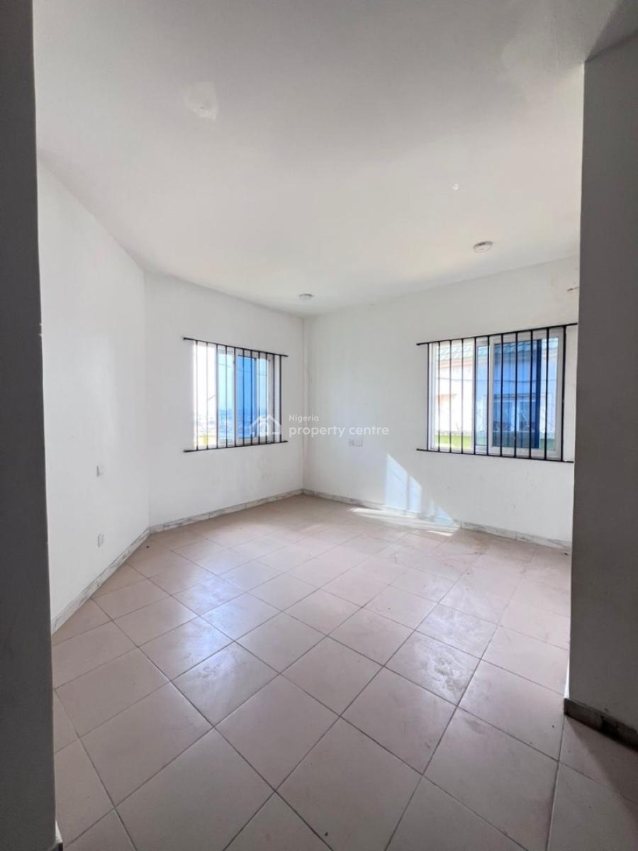 3 Bedroom Detached Bungalow with a Self Contained, Lugbe District, Abuja, Detached Bungalow for Sale