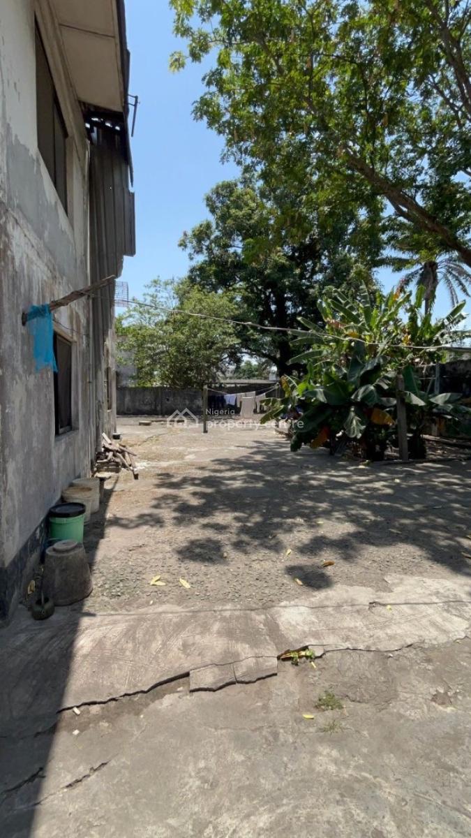 Land in a Prime Location, Gra, Apapa, Lagos, Mixed-use Land for Sale