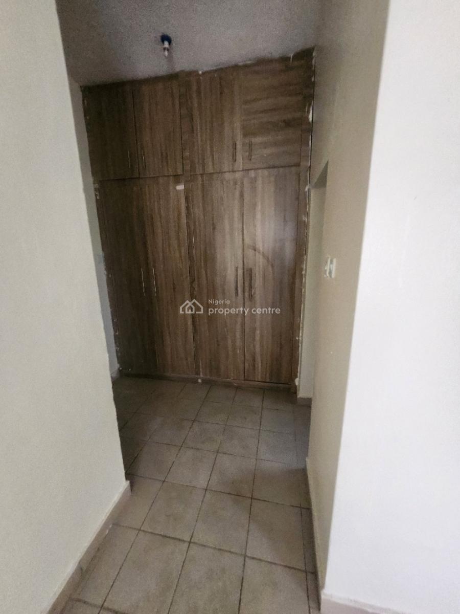 Renovated Clean 3bedroom Flat. 1st Floor,tarred Rs, Wuye Main(tarred Rd, Wuye, Abuja, Flat / Apartment for Rent