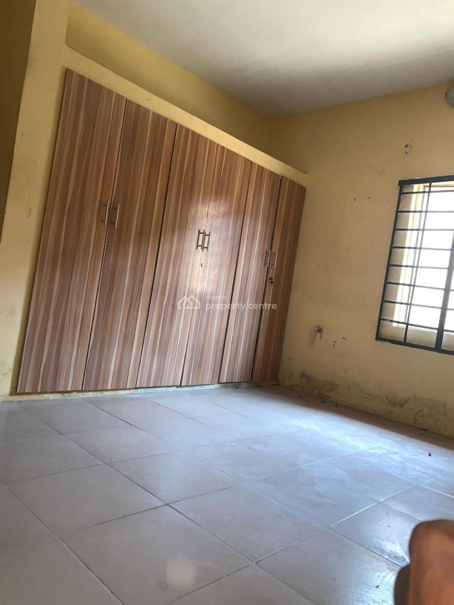 Renovated Clean 3bedroom Flat. 1st Floor,tarred Rs, Wuye Main(tarred Rd, Wuye, Abuja, Flat / Apartment for Rent