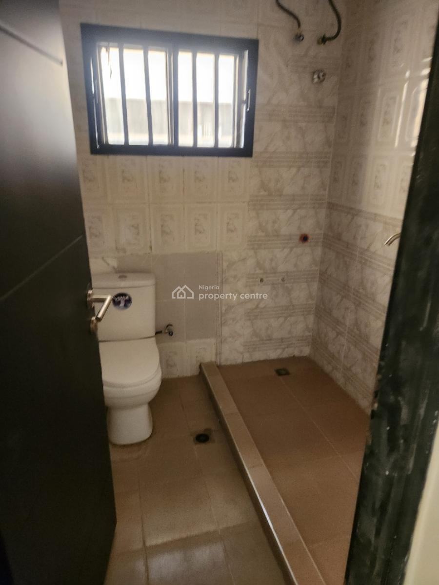 Renovated Clean 3bedroom Flat. 1st Floor,tarred Rs, Wuye Main(tarred Rd, Wuye, Abuja, Flat / Apartment for Rent