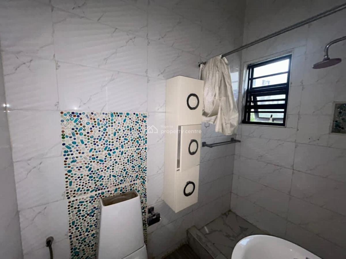 Semi Detached 4 Bedrooms Ensuite Duplex with a Private Pool, Osapa, Lekki, Lagos, Semi-detached Duplex for Rent