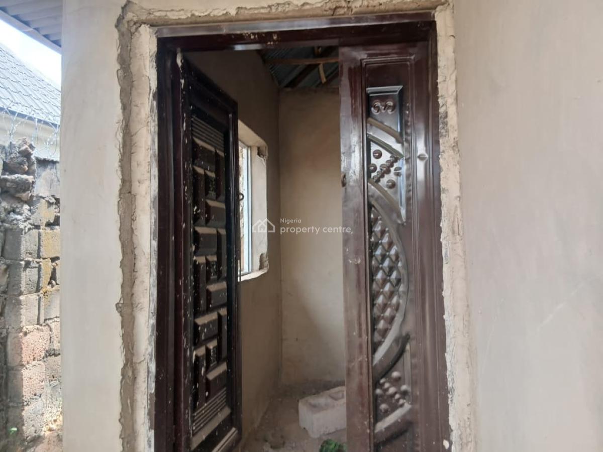 3 Units of 2 Bedroom with 3 Units of Selfcon, Soka, Ibadan, Oyo, House for Sale