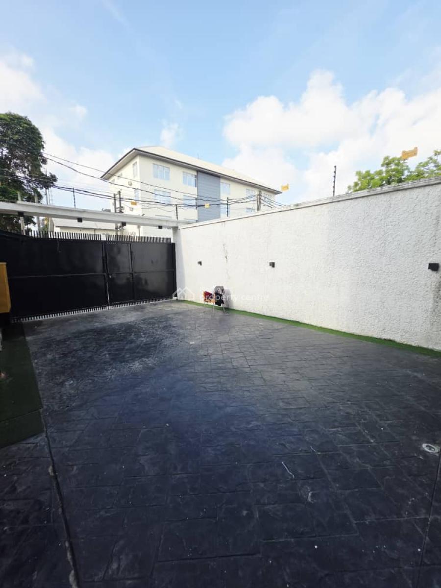 5 Bedroom Townhouse Duplex, Ikoyi, Lagos, House for Sale