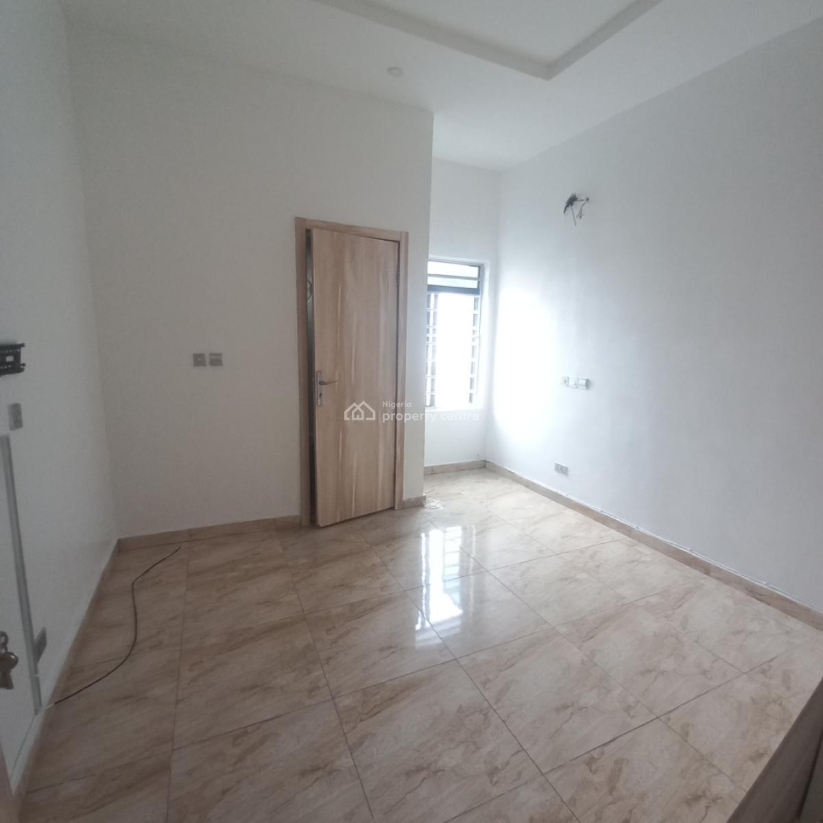 Semi Masters Room in  a Shared Terrace, Chevron Toll Gate, Orchid Road, Lekki, Lagos, Self Contain (single Rooms) for Rent