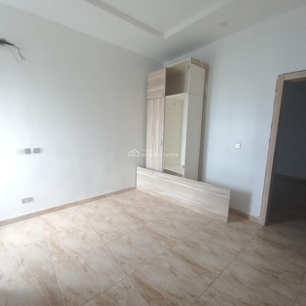 Semi Masters Room in  a Shared Terrace, Chevron Toll Gate, Orchid Road, Lekki, Lagos, Self Contain (single Rooms) for Rent