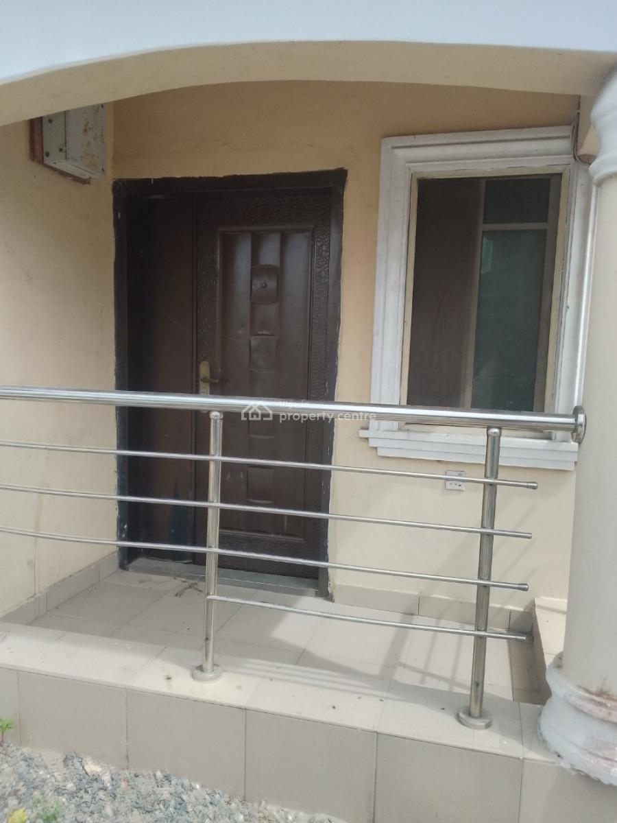 Clean Two Bedroom, Phase 2, Ibeju Lekki, Lagos, Flat / Apartment for Rent