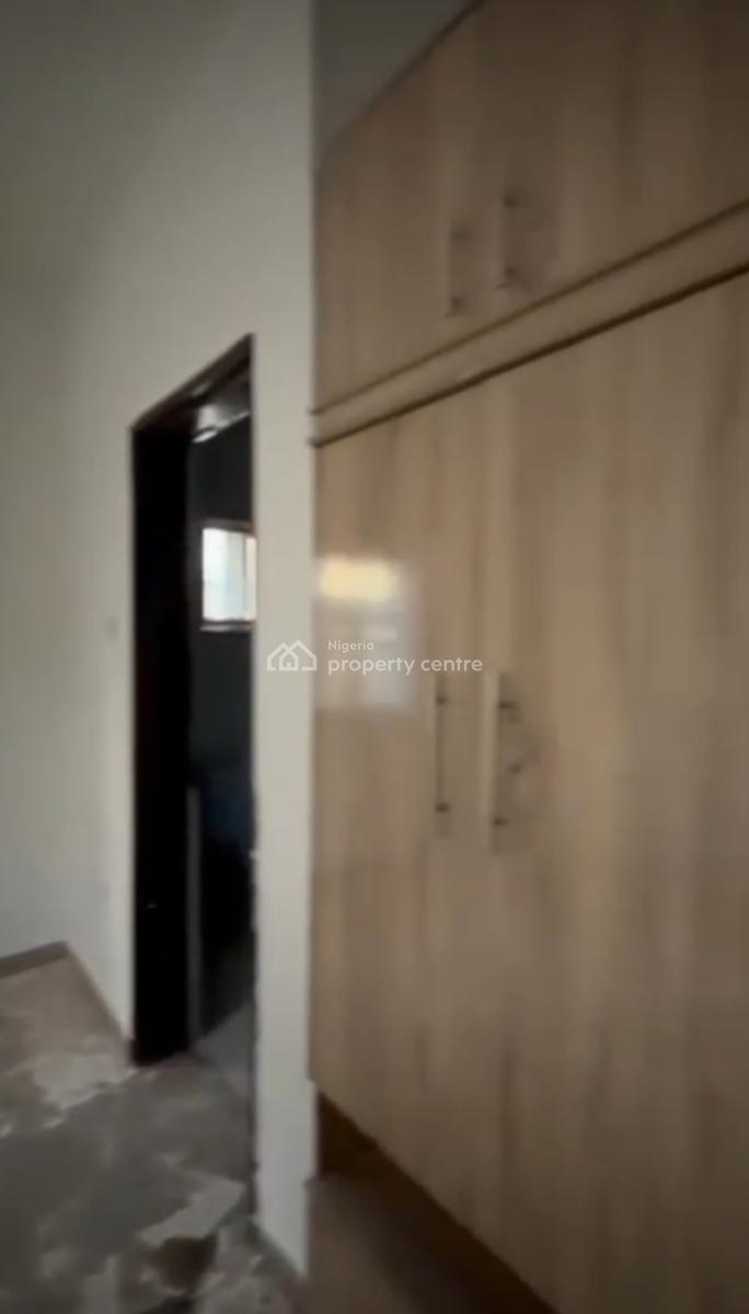 Spaciously Built 2 Bedrooms Flat Bungalow in an Estate 5m Annum, Kado, Abuja, Flat / Apartment for Rent