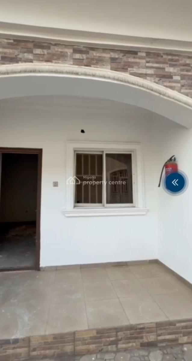 Spaciously Built 2 Bedrooms Flat Bungalow in an Estate 5m Annum, Kado, Abuja, Flat / Apartment for Rent
