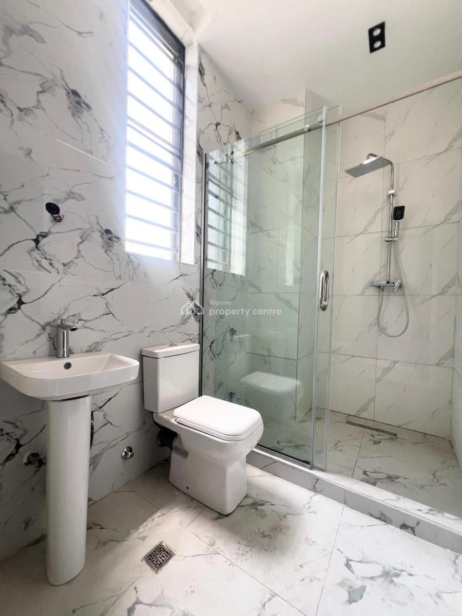 Luxury 1 & 2 Bedroom Serviced Apartment, Ologolo, Lekki, Lagos, Block of Flats for Sale