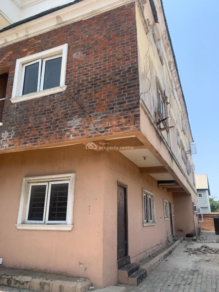 a Well Maintained 3bedroom Duplex, Orchid Road Lekki Lagos, Lekki Phase 2, Lekki, Lagos, Flat / Apartment for Rent