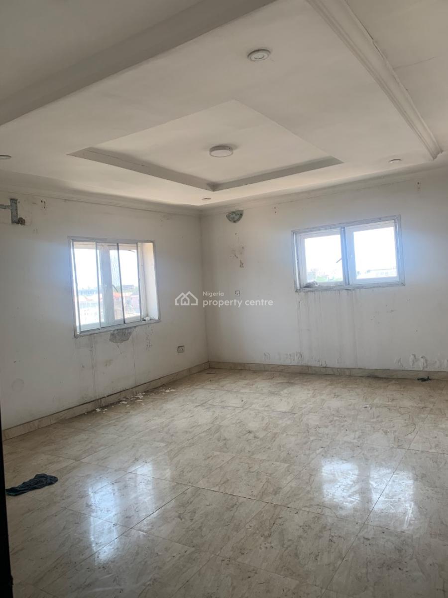 a Well Maintained 3bedroom Duplex, Orchid Road Lekki Lagos, Lekki Phase 2, Lekki, Lagos, Flat / Apartment for Rent