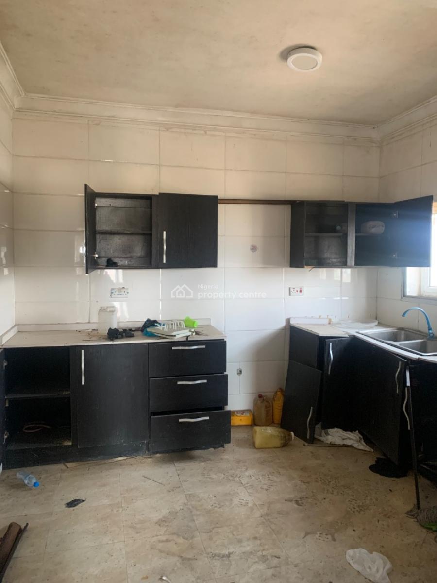 a Well Maintained 3bedroom Duplex, Orchid Road Lekki Lagos, Lekki Phase 2, Lekki, Lagos, Flat / Apartment for Rent