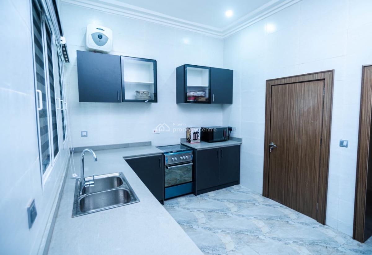 Luxury Spacious Furnished 3 Bedroom Apartment, By Nepa, Apo, Abuja, Flat / Apartment for Rent