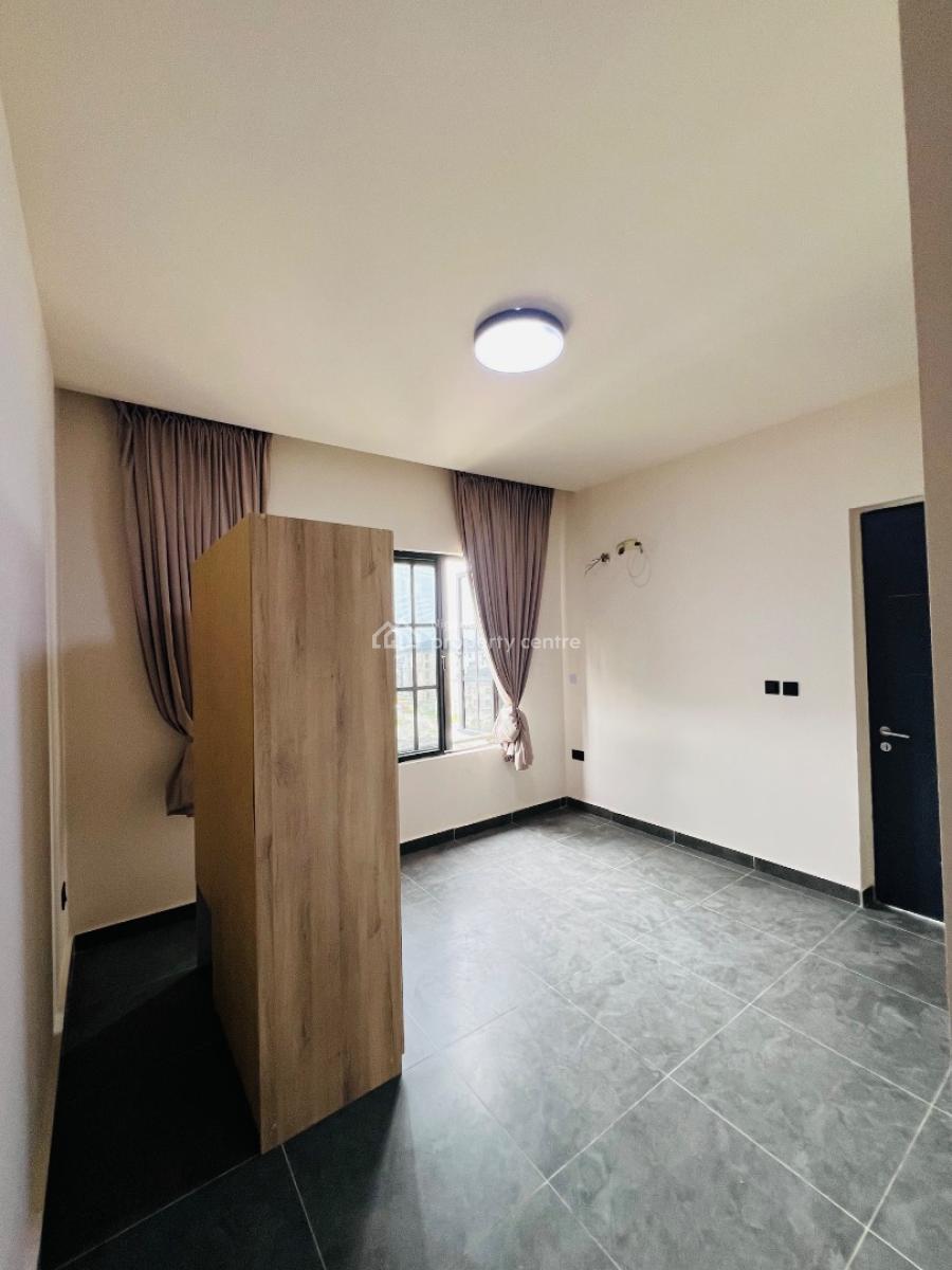 1/3 Bedroom Apartment  150/300 Million, Lekki Phase 1, Lekki, Lagos, Flat / Apartment for Sale