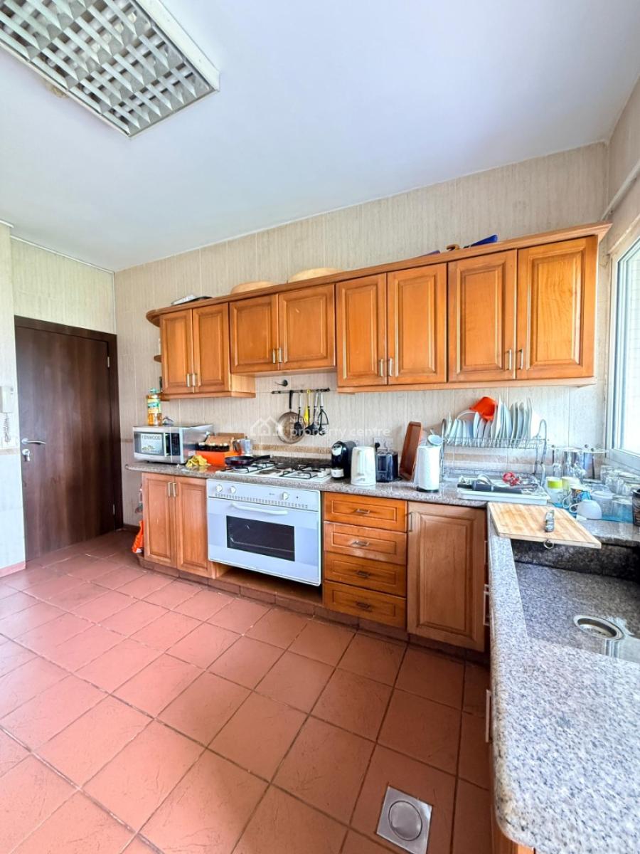 Multiple Pool and City View 3 Bedroom Apartments, Gerrard Road, Ikoyi, Lagos, Flat / Apartment for Sale