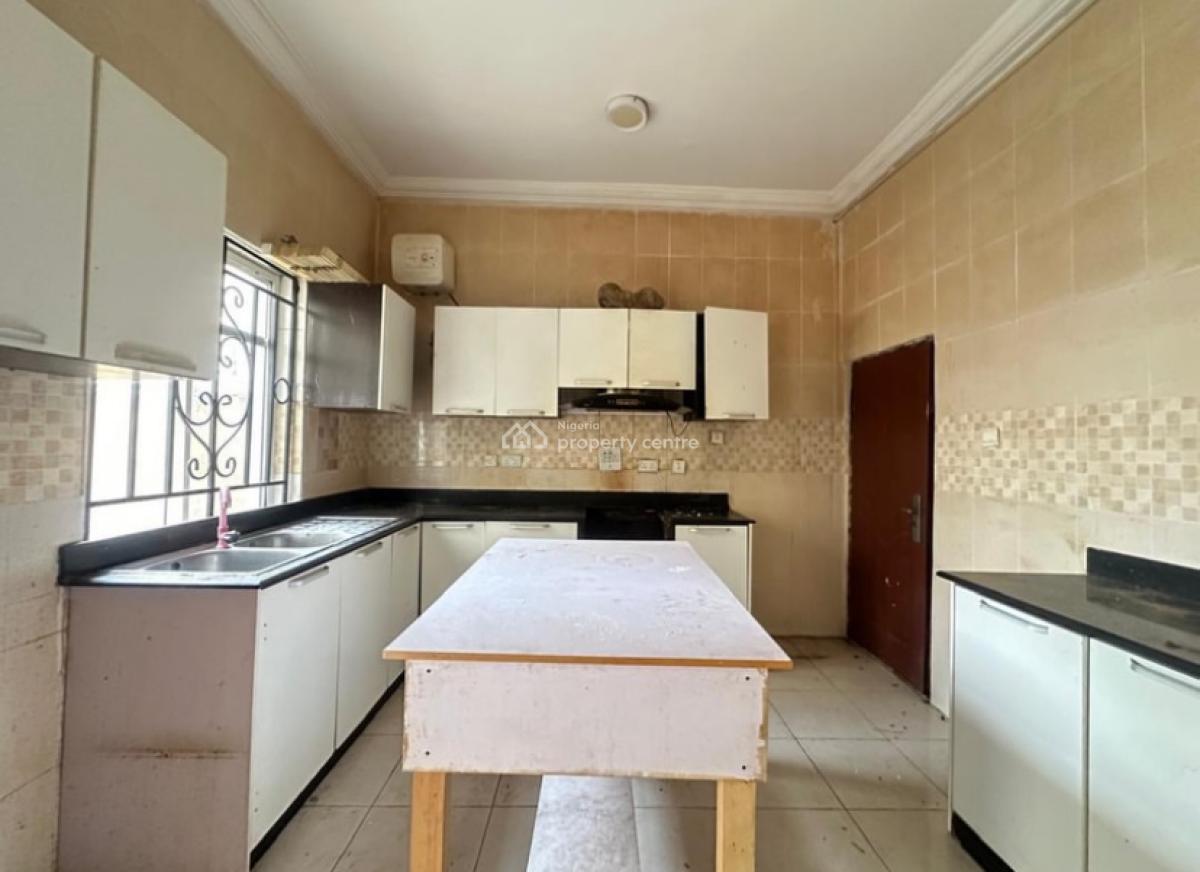 Well Built 4 Bedroom Detached Duplex with B.q, Chevron, Lekki, Lagos, Detached Duplex for Rent