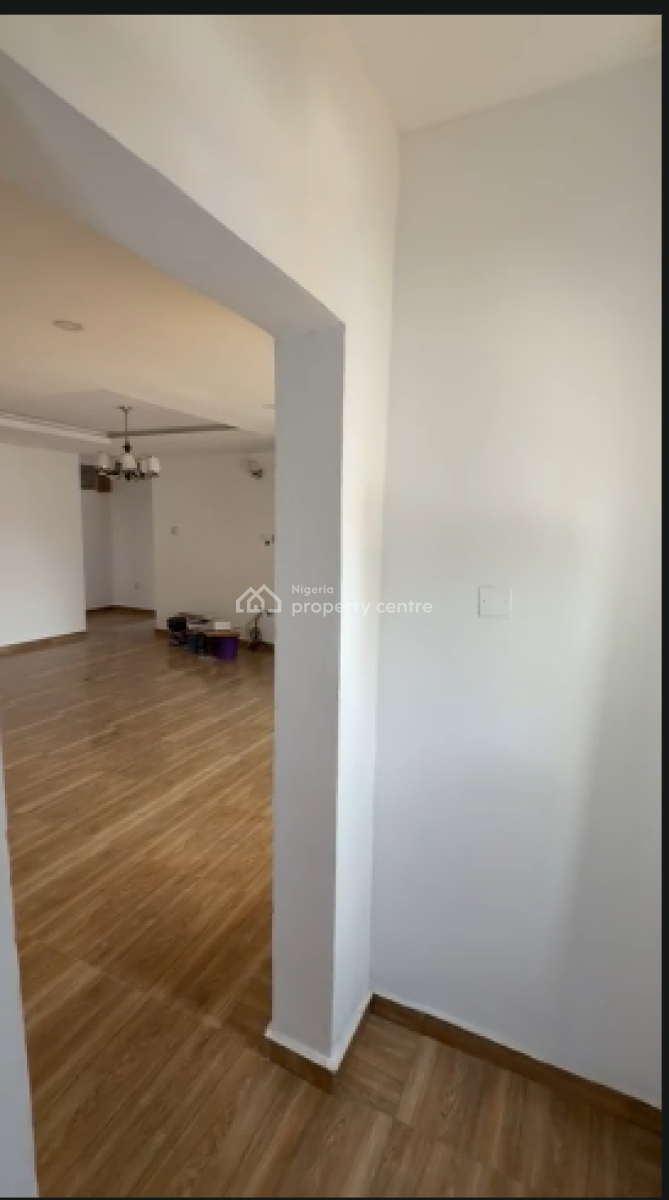 Self Serviced Spacious 3 Bedroom, Ologolo, Lekki, Lagos, Ologolo, Lekki, Lagos, Flat / Apartment for Rent