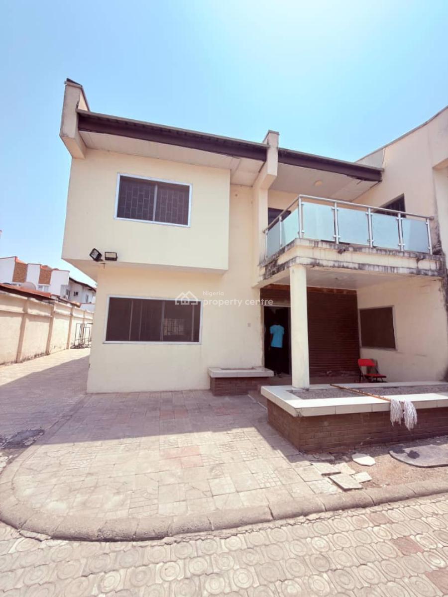 a 4 Bedroom Semi Detached Duplex with 2 Room Bq, Wuse Zone 4, Zone 4, Wuse, Abuja, Semi-detached Duplex for Rent