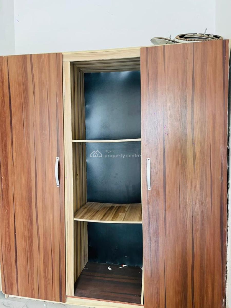 Fully Serviced 2 Bedroom Flat with Tennis/basketball Court, 24hrs Secu, Ikate, Lekki, Lagos, Flat / Apartment for Rent