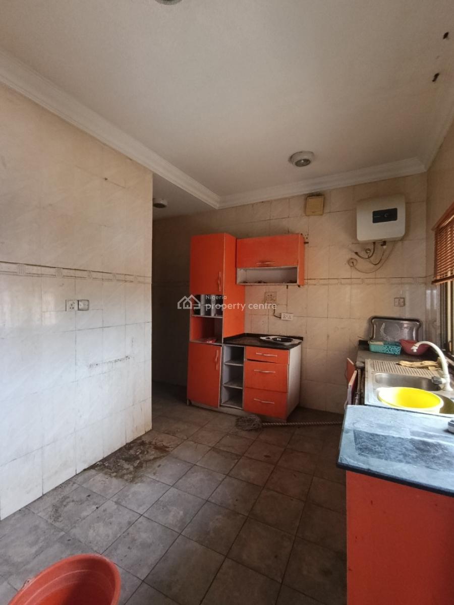 Self Service Lovely Spacious 3 Bedroom Apartment+ Boys Quarter, Agungi, Lekki, Lagos, Flat / Apartment for Rent