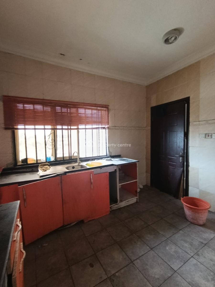 Self Service Lovely Spacious 3 Bedroom Apartment+ Boys Quarter, Agungi, Lekki, Lagos, Flat / Apartment for Rent