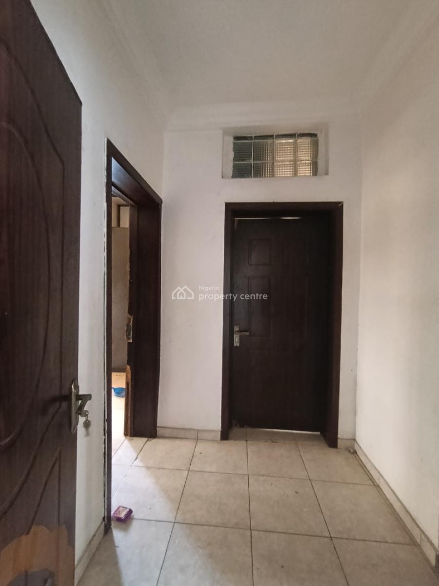 Self Service Lovely Spacious 3 Bedroom Apartment+ Boys Quarter, Agungi, Lekki, Lagos, Flat / Apartment for Rent
